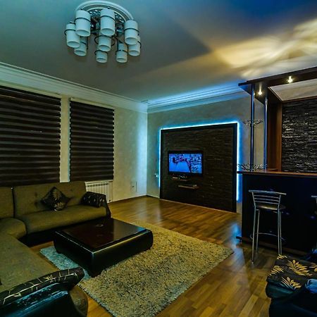 Modern Apartment Baku Exterior photo