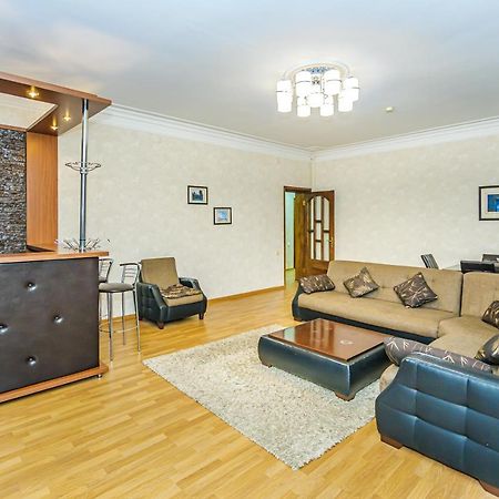 Modern Apartment Baku Exterior photo