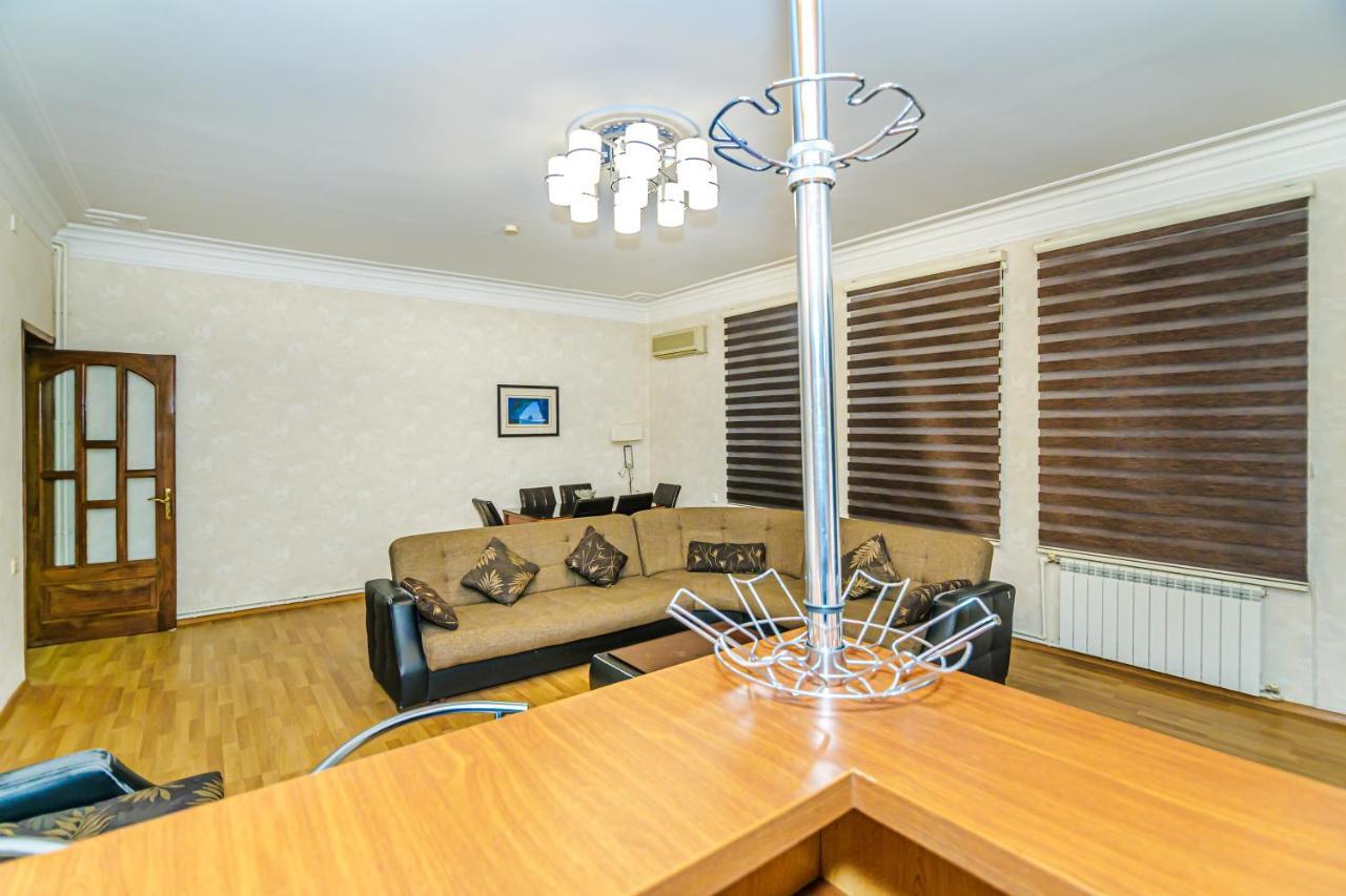 Modern Apartment Baku Exterior photo