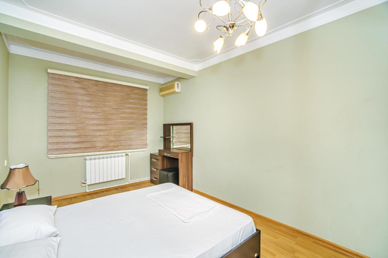 Modern Apartment Baku Exterior photo