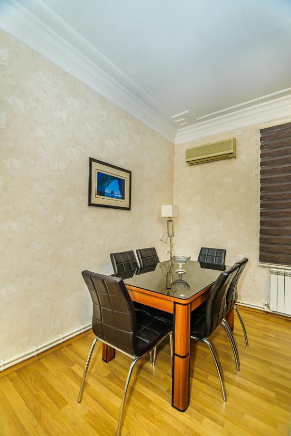Modern Apartment Baku Exterior photo