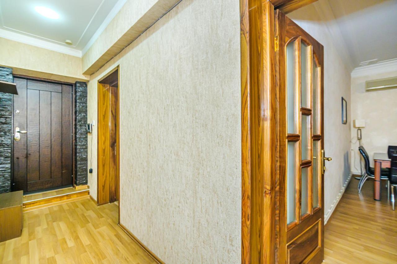 Modern Apartment Baku Exterior photo